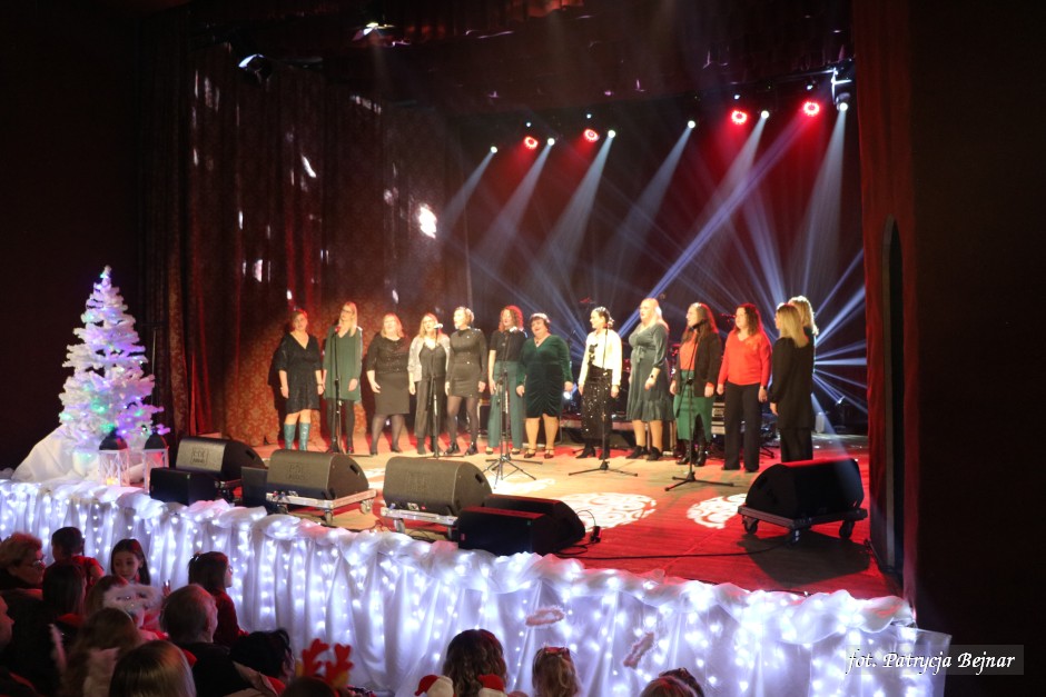 Miniatura zdjęcia:  23