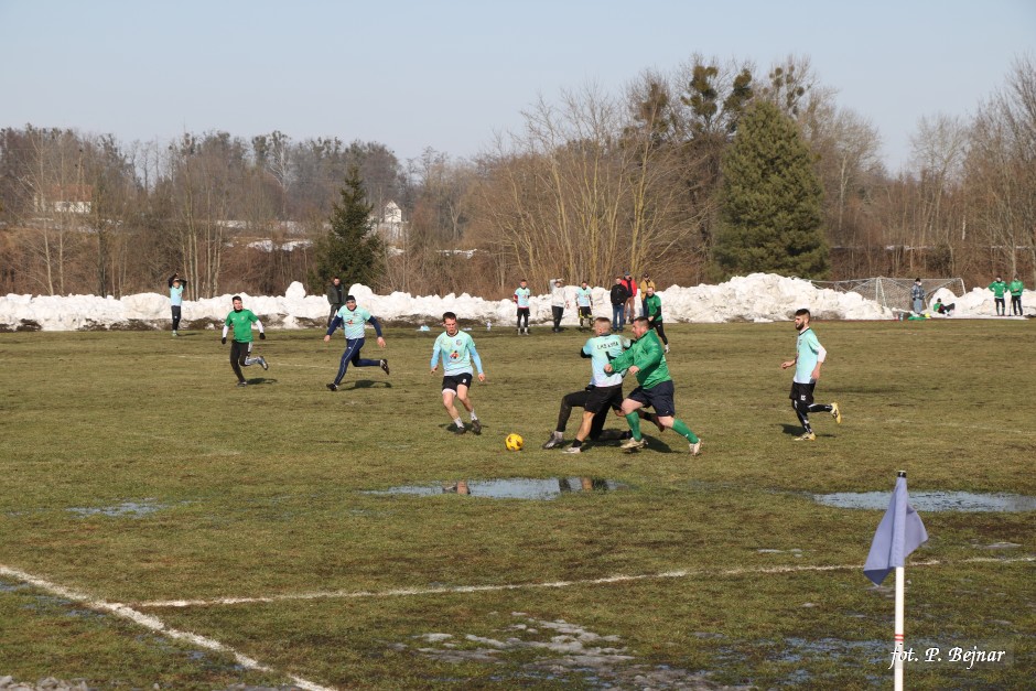 Miniatura zdjęcia:  33