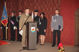 Miniatura zdjęcia: zca Komendanta placówki SG w Sępopolu Mariusz Tumicz oraz Kierownik posterunku policji w Sępopolu Rafał Słupianek